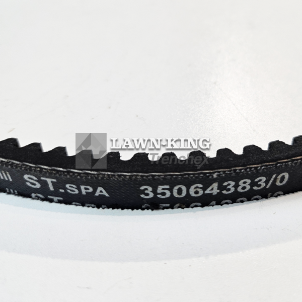 135064383/0: Black lawnmower trapezoidal belt close-up showing the part number, for Stiga Group (Alpina, Castelgarden, Mountfield etc) against a white background.